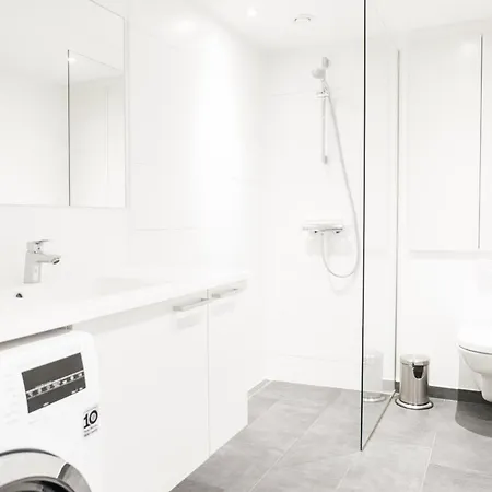 Cool 1-bed W. Private Terrace Apartment